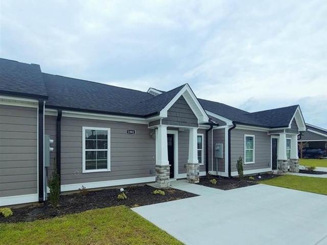 Townhouse for sale in Effingham, South Carolina