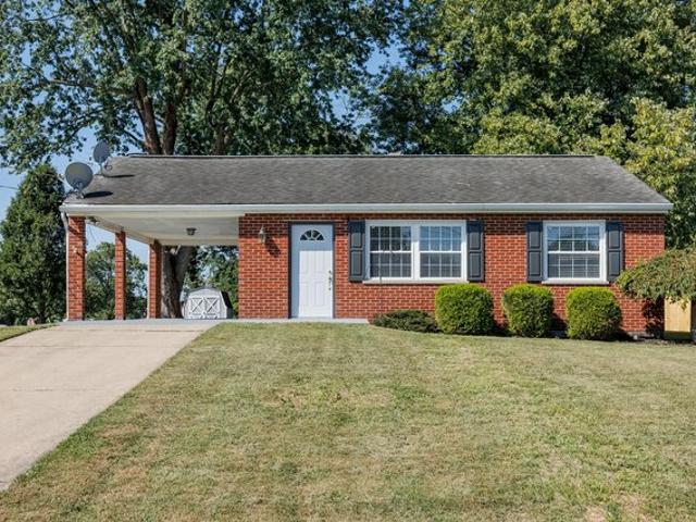 House for sale in Hebron, Kentucky