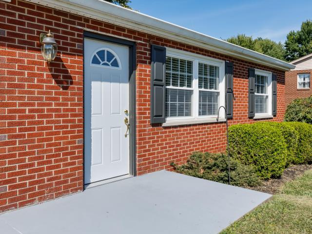 House for sale in Hebron, Boone County