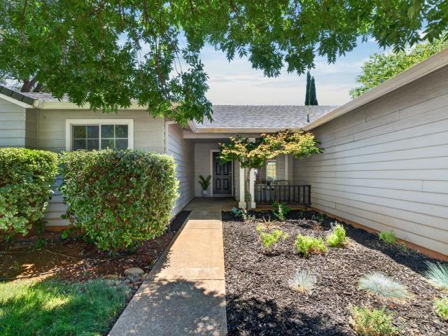House for sale in Shasta, California
