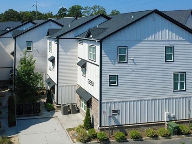 Townhouse for sale in Atlanta, Georgia
