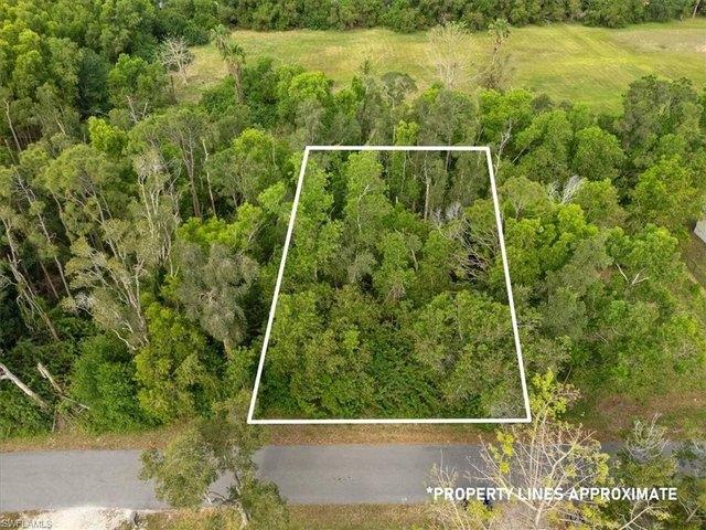 Land for sale in Fort Myers, Florida