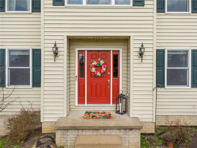 House for sale in Avella, Pennsylvania