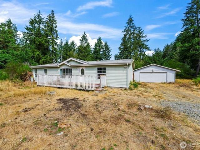 House for sale in Lakebay, Washington