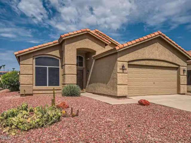 House for sale in Peoria, Westbrook Village