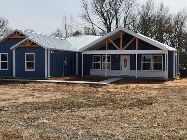 House for sale in Frankston, Texas