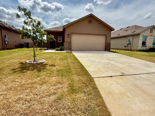 House for sale in Lytle, Texas