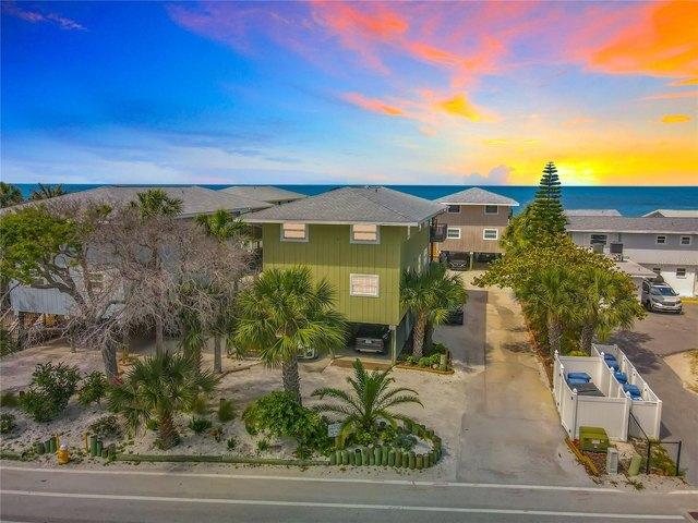 Condo for sale in Indian Rocks Beach, Florida