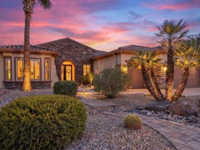 House for sale in Surprise, Arizona