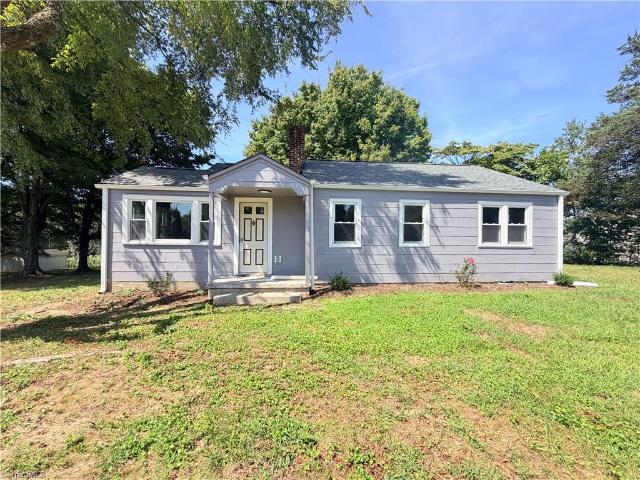 House for sale in Ronda, North Carolina