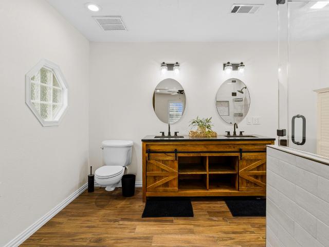 House for sale in Madisonville, Texas