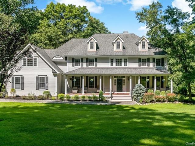 House for sale in Cortlandt Manor, New York