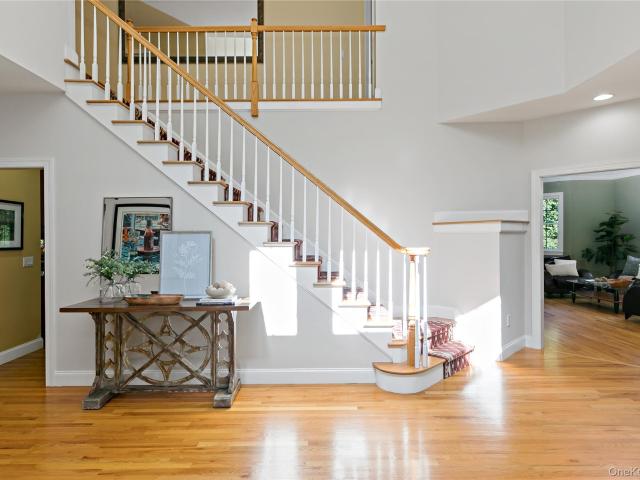 House for sale in Cortlandt Manor, New York