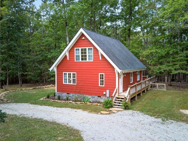 House for sale in Sand Switch, Monteagle