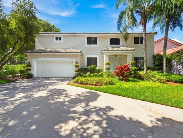 House for sale in Waterford Landing, Weston