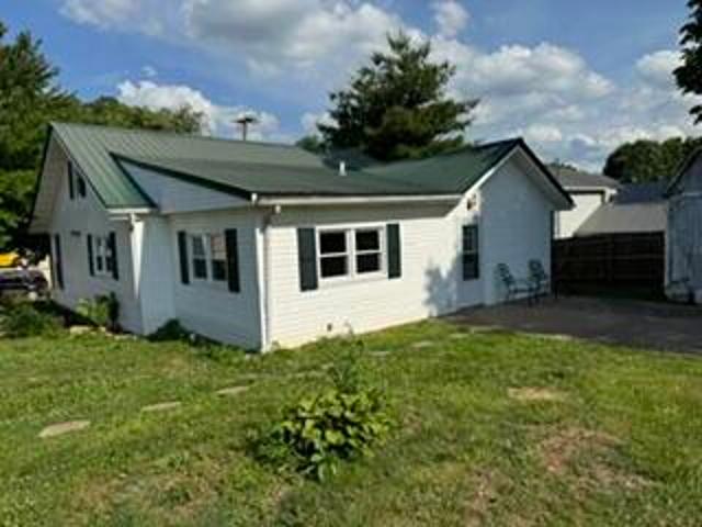 House for sale in North Middletown, Kentucky