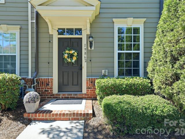 Townhouse for sale in Downtown, Cornelius