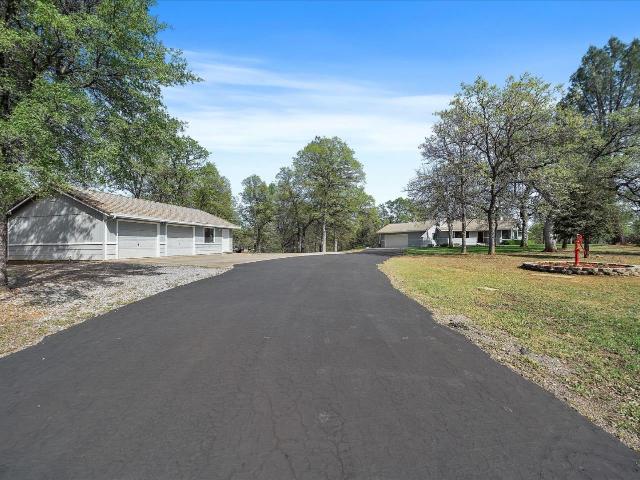 House for sale in Shasta, California