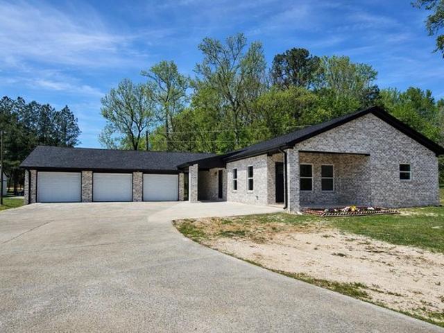 House for sale in Russellville, Alabama