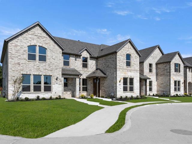 Townhouse for sale in Denton, Texas