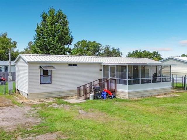 House for sale in Inglis, Levy County