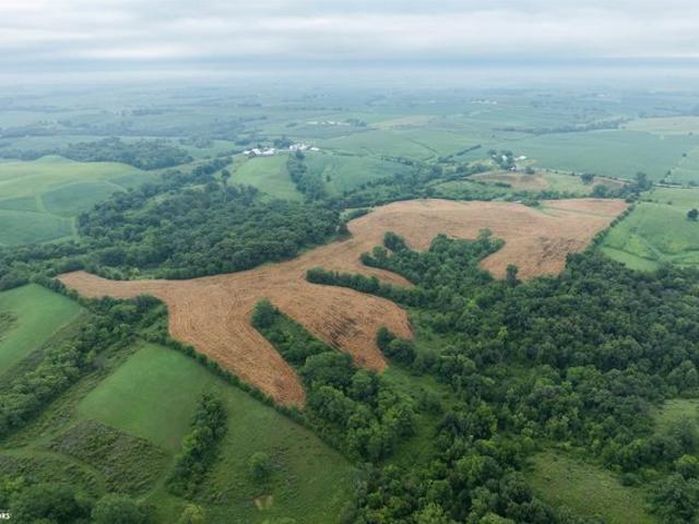 Land for sale in North English, Iowa