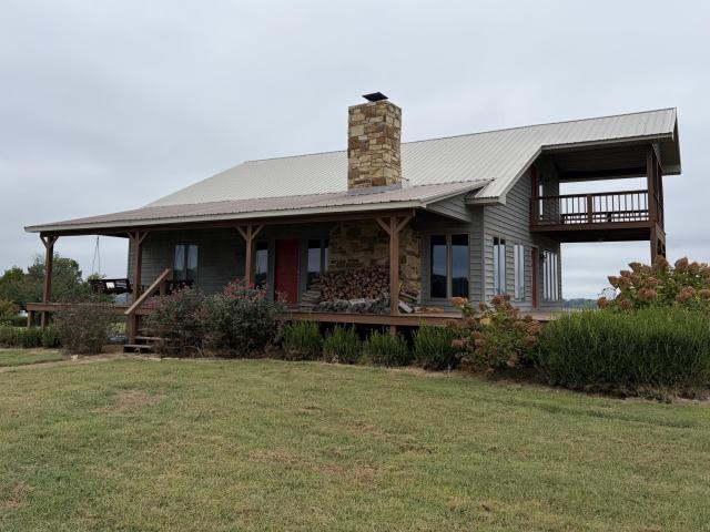 Farm for sale in Bayou, Smithland