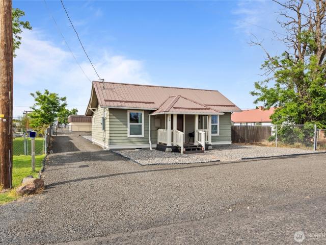 House for sale in Touchet, Washington