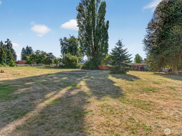 Land for sale in Cathlamet, Washington