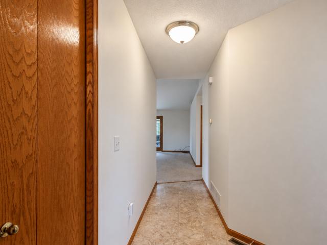 Townhouse for sale in Skyline Gardens Mobile Home Park, Owatonna