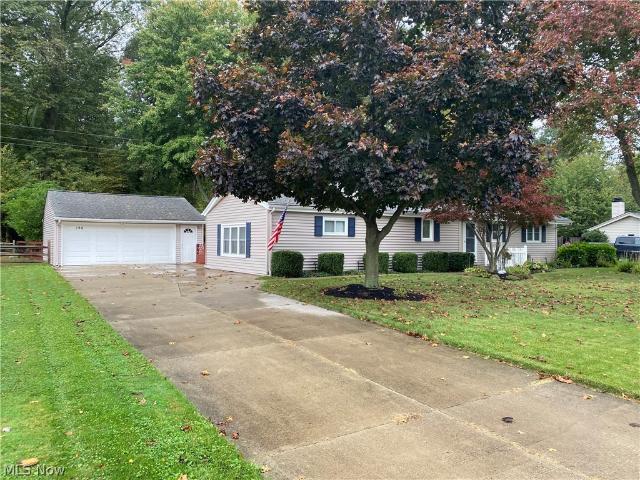 House for sale in Avon Lake, Lorain County