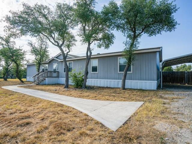 House for sale in Doss, Texas