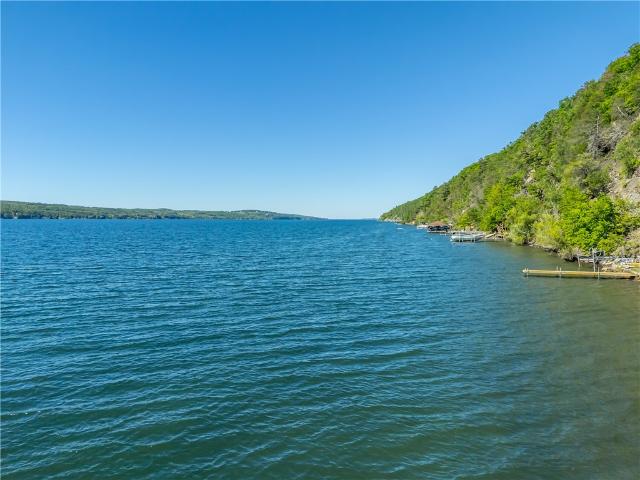 House for sale in Middlesex, New York