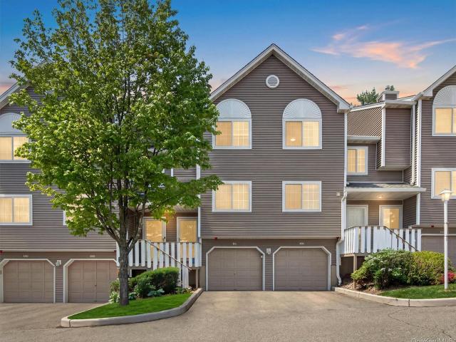 Condo for sale in Rockland, New York