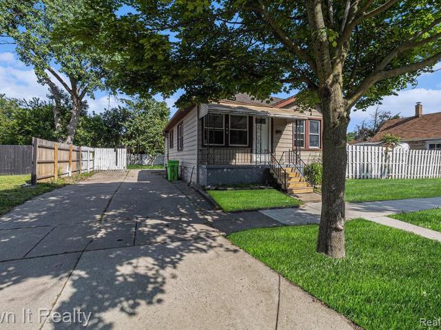 House for sale in River Rouge