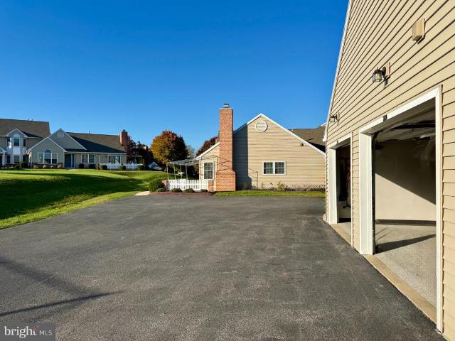 Townhouse for sale in Wyomissing, Berks County