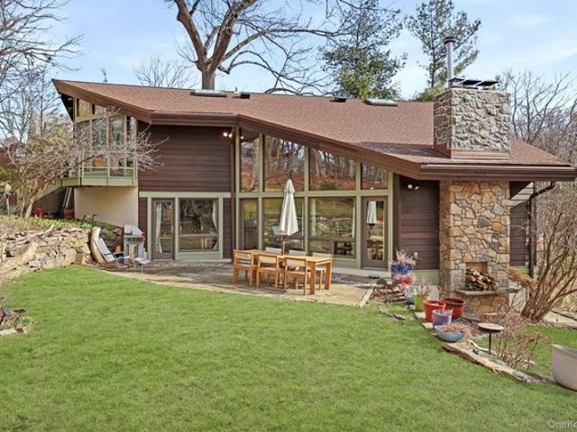 House for sale in Dobbs Ferry, New York