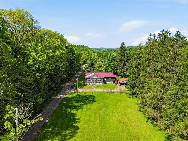 House for sale in Somerset, Pennsylvania
