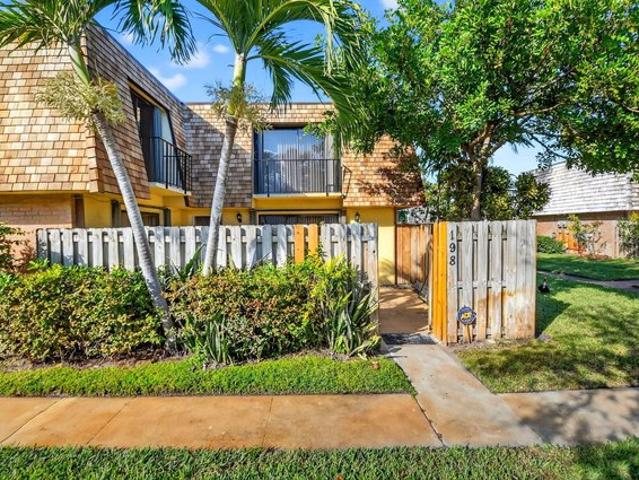 Townhouse for sale in Florida