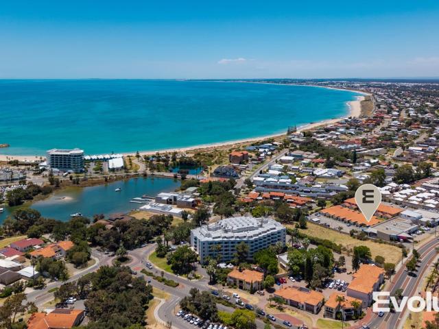 Apartment for sale in Parklands, Western Australia