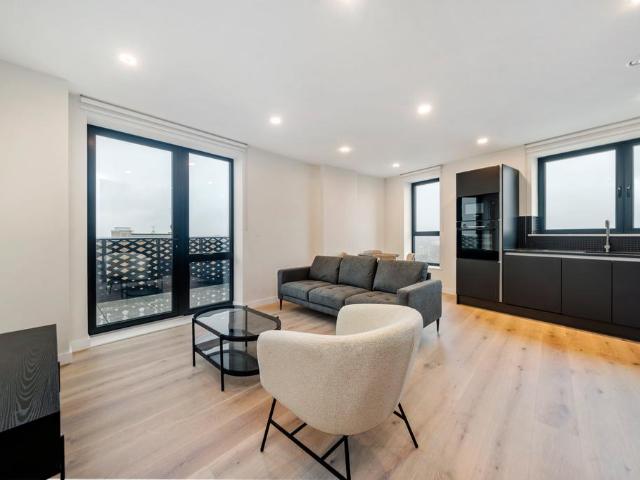 Apartment for rent in London Borough of Ealing, Greater London
