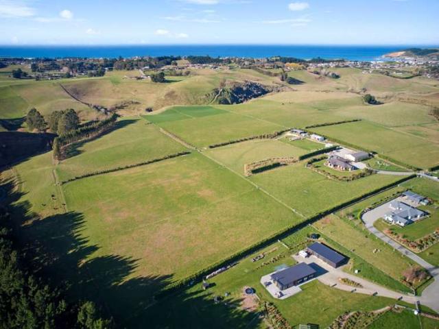 Property for sale in Otakou