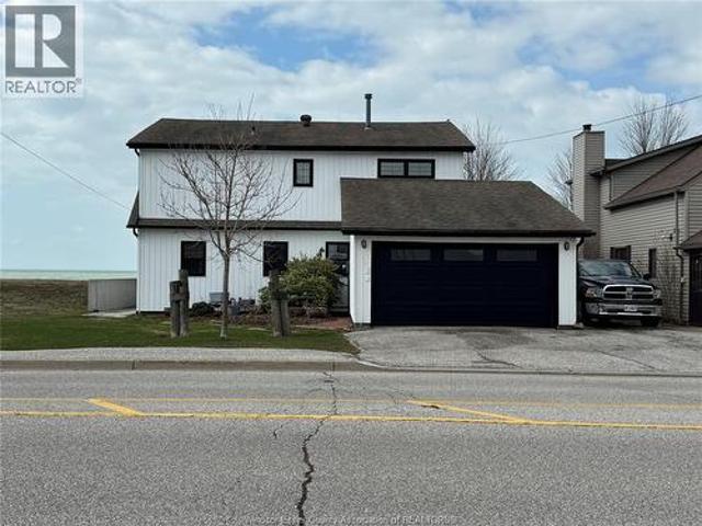 House for sale in Leamington, Ontario