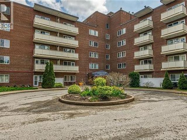 Condo for sale in Niagara, Ontario