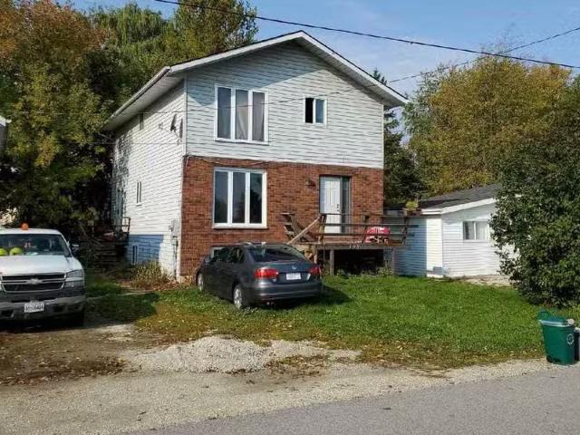 Condo for rent in Stayner