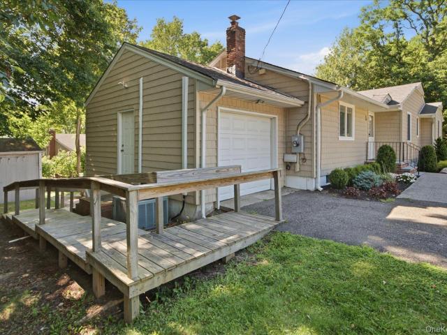 Commercial for sale in Nesconset, Town of Smithtown