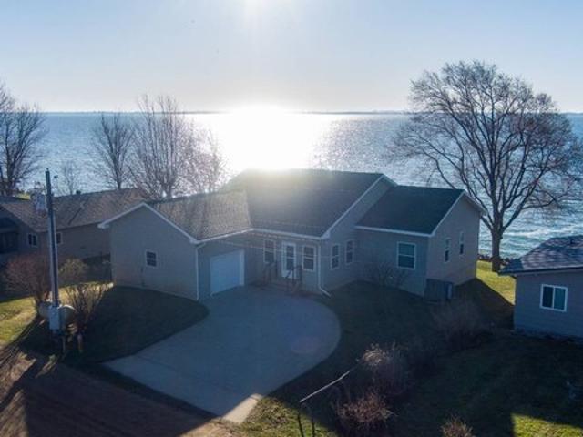 House for sale in Arlington, South Dakota