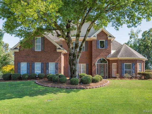 House for sale in Elmore, Alabama