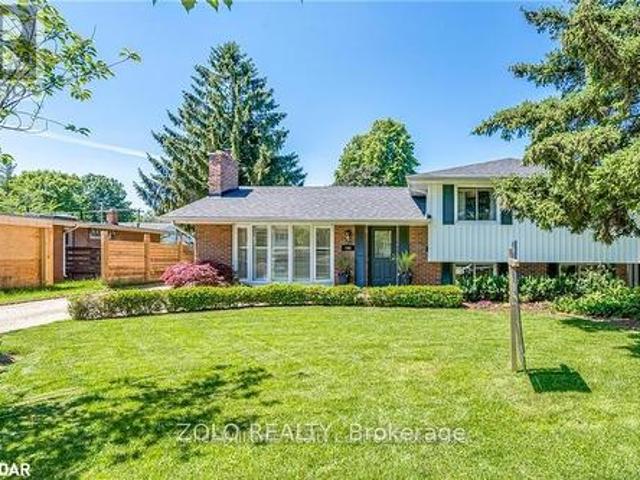 House for sale in Burlington, Ontario