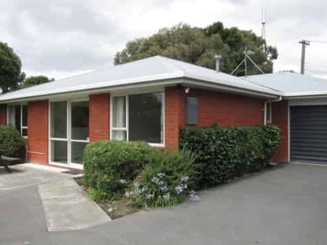 House for rent in Chaslands, Canterbury